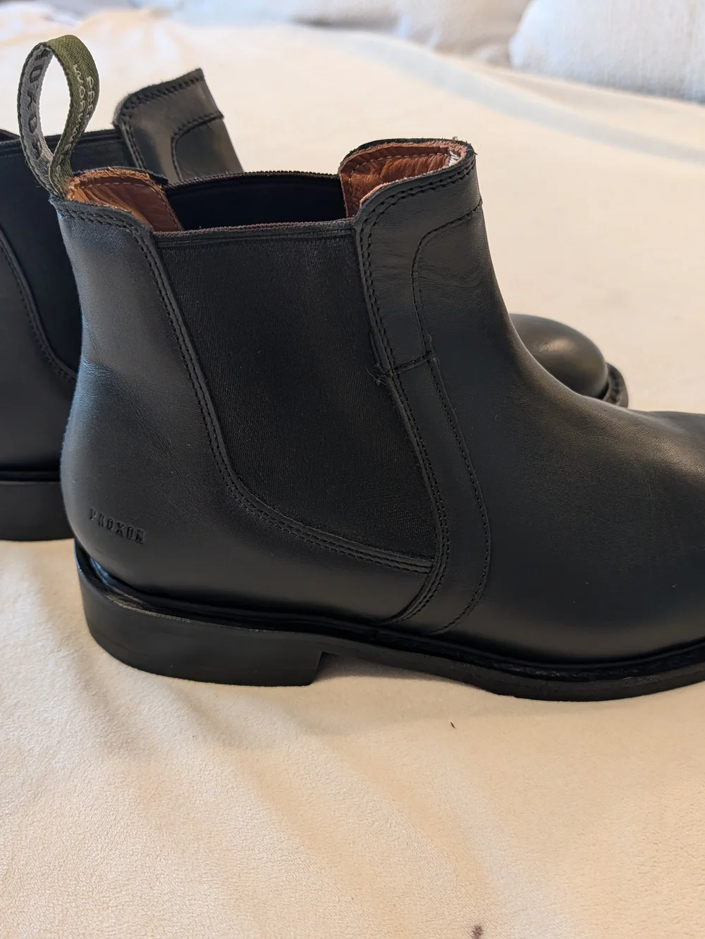 Proxon Steel-toed Chelsea Boots